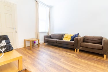 3 bed flat, Myrtle Grove, Jesmond, Newcastle, NE23HT - Image 5
